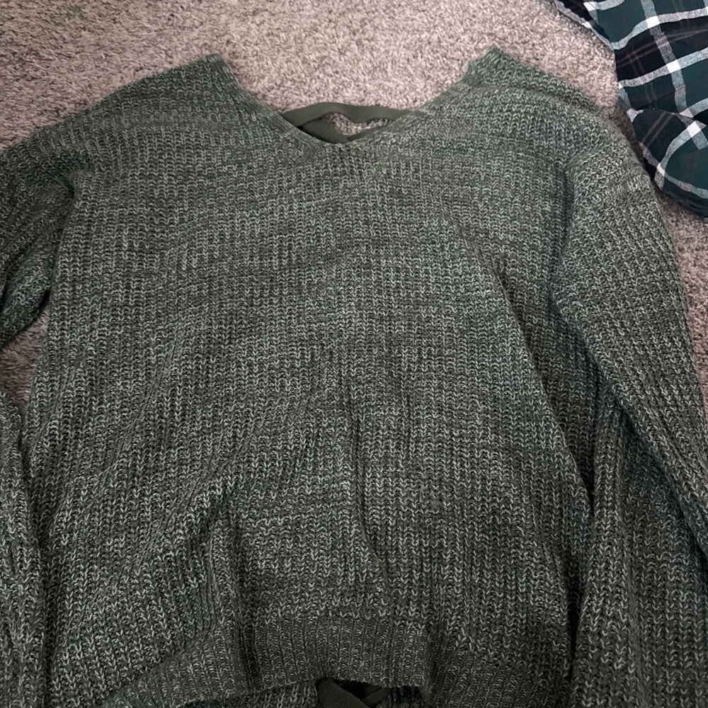 Heritage Olive V-Neck Sweater
